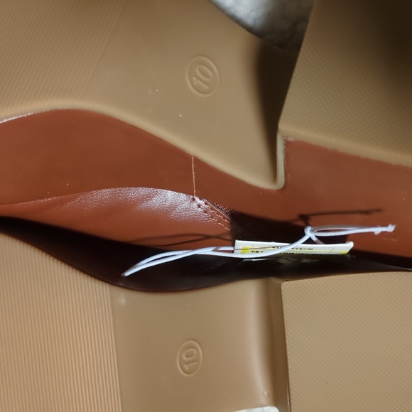 A New Day Women's Clogs - Picture 2 of 9